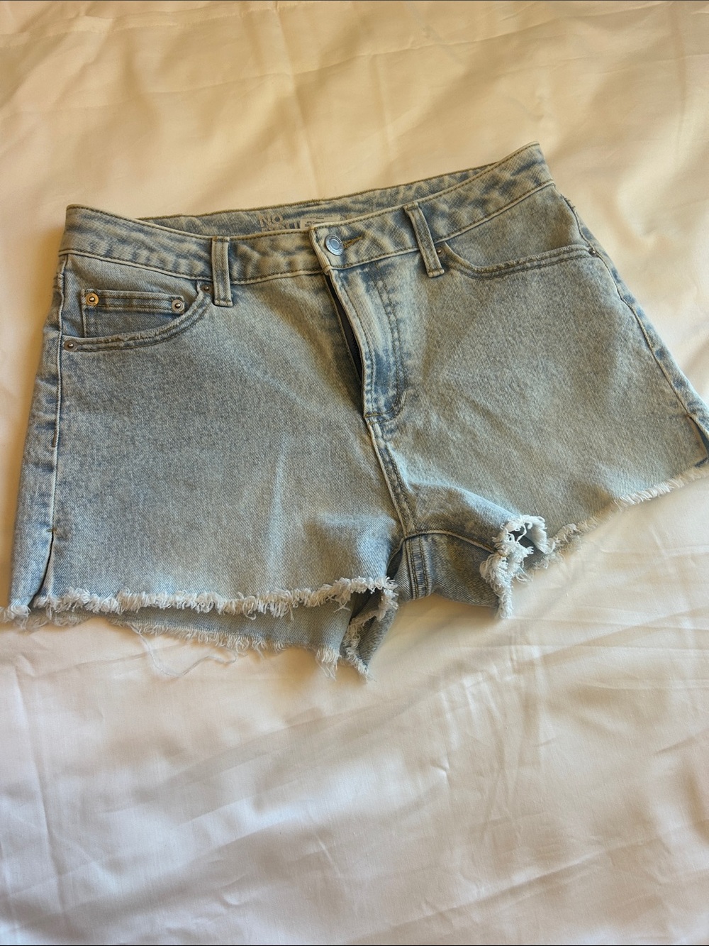 No Boundaries Light Blue Denim Frayed Hem Shorts
